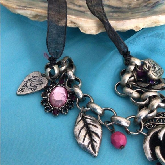 Vintage 90’s Grunge Metal Charm Necklace Super Cute! - Picture 3 of 11